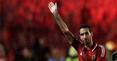 أبو تريكة ناعياً شهداء الواحات: بعيد عن الوطن ولكن جوارحى ومشاعرى لا تفارقه