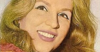 26 "بوسة" من رشدى أباظة على شفاه صباح فى حضور زوجته سامية جمال