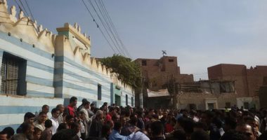 بالفيديو والصور.. تشييع جنازة شهيد الواجب فى بنى سويف وهتافات ضد الإرهاب