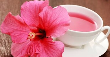 6 فوائد صحية لمشروب الكركديه.. أبرزها يعالج الإمساك ويحسن الهضم