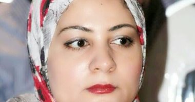 "الحب فى الأزمات خرافة وبهدلة" للشاعرة سحر الشربينى