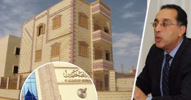 وزير الإسكان لمقاولى أكتوبر : "مش عاوز الموقع يبطل شغل"