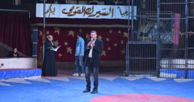 بالصور.. السيرك القومى يكرم فنانيه لمشاركتهم الدولية فى معرض زامبيا