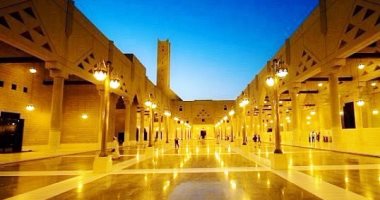 مستشار بالديوان الملكى السعودى: قدمنا مساعدات إنسانية لـ167 دولة بـ96 مليار دولار