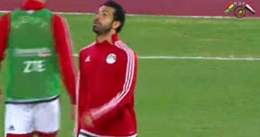 بالفيديو.. مدافع غانا يحرم محمد صلاح من الهدف الثانى فى شباك البلاك ستارز