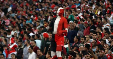 بالفيديو.. "تقاليع" مشجعى منتخب مصر أمام غانا