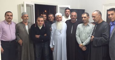 بالصور.. "المحافظين" ينهى خلافا بين عائلتين بكفر الشيخ