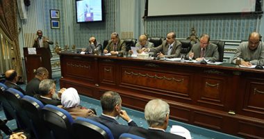 رئيس"الريف المصرى" من البرلمان: طرح أراضى مشروع 1.5 مليون فدان فى 14 منطقة على مستوى الجمهورية..29 ديسمبر آخر موعد..ورئيس الشركة يعترف بخطئه لعدم إرساله ضوابط التخصيص..واللجنة تطلب تخصيص 12 ألف فدان للنوبيين