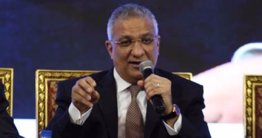 زكى بدر: قانون التنمية المحلية الجديد سيطبق اللامركزية للقضاء على الفساد