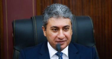 وزير الطيران يفتتح محطة المحولات الكهربائية بمطار  2 الجديد غداً