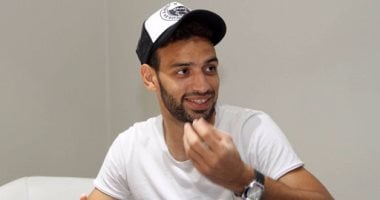ميدو جابر يؤجل البت فى عرض سموحة بسبب رحلة حسام البدرى لكندا