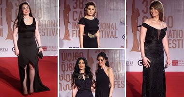 مهرجان القاهرة السينمائى ينطلق بالسلام الجمهورى وتصفيق حاد لمحمود عبد العزيز.. ارتداء الملابس السوداء حدادا على رحيل "الساحر".. منح جائزة فاتن حمامة لأحمد حلمى ومحمد خان وتأجيل تكريم يحيى الفخرانى