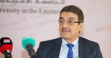 الجامعة الأمريكية بالإمارات تتبرع بـ 500 بطانية لمتضررى سيول رأس غارب