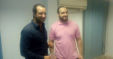 بالصور.. الزمالك يحقق حلم مشجع وزوجته