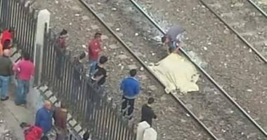 مصرع طالب سقط من قطار المنزلة - المنصورة بسبب الزحام 