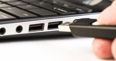لا ترمِ فلاشة USB القديمة قبل تنفيذ هذه الخطوة لحماية بياناتك