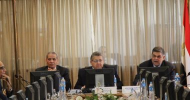 وزير التعليم العالى: إقرار قانون الحوافز والبحث العلمى وإدراج تخصصات جديدة