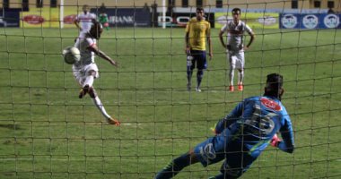 بالفيديو.. حارس طنطا يحرم شيكابالا من هدف تقدم الزمالك