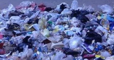 شكوى من انتشار القمامة بشارع أحمد عرابى فى عين شمس