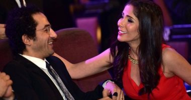 تعرف على نص تهنئة حلمى لمنى زكى بعد تكريمها فى مهرجان سينما المرأة