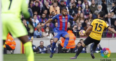 تعرف على أسباب حالات الطرد فى مباراة برشلونة ومالاجا بالدوري الإسباني