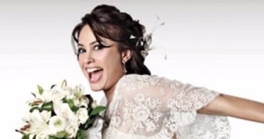 فى عيد ميلادها..كيف تصطادين عريساً من قاموس هند صبرى؟