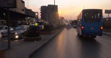 6 خطوات تجنب الطرق حوادث سيارات النقل الثقيل.. تعرف عليها