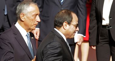 البرتغال تبدأ مراسم الاستقبال الرسمية للرئيس السيسى.. عزف السلام الوطنى للبلدين واستعراض حرس الشرف.. ومدفعية لشبونة تطلق 21 طلقة ترحيبا بالرئيس..ومؤتمر صحفى مشترك للرئيسين بعد قليل 