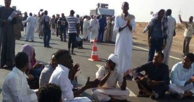 أمن دمياط يفرض سيطرته على قرية البصارطة ويفتح الطريق الساحلى بعد قطعه