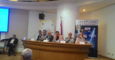 مترجمون: الترجمة لها مشاكلها وعلينا أن نتجاوز الفخر بالماضى