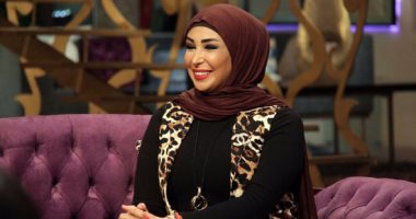 المطربة "شاهيناز": ارتداء الحجاب راودنى منذ طفولتى