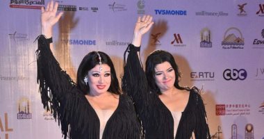 رحلات عائلية بمهرجان القاهرة السينمائى.. فيفى عبده ليست الوحيدة مع ابنتها