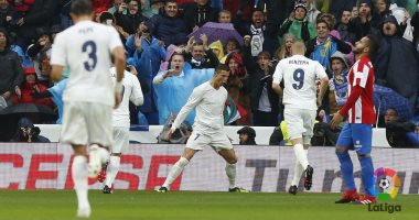 بالفيديو.. ريال مدريد يتقدم على خيخون بثنائية.. ورونالدو هداف الليجا