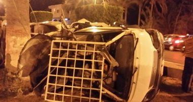إصابة وكيل إدارة المتابعة بمديرية أمن أسوان فى انقلاب سيارة بطريق أبو سمبل