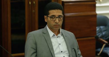 متى ينعم الله على مصر بمعارضة جادة؟.. قراءة هادئة فى حوار النائب المعارض هيثم الحريرى.. النائب يختصر المجمعات الصناعية فى مصنع أو اثنين.. ويسفه شبكة الطرق والمدن الجديدة.. ويوجه اتهامات مرسلة للبرلمان والحكومة