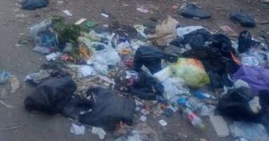 بالصور.. القمامة تحاصر الأهالى فى مدينة السرو بدمياط‎