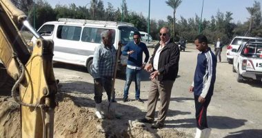بالصور.. محافظ البحر الأحمر يوجه بسرعة الانتهاء من تطوير شبكة المرافق