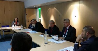 وزير التعليم يتفق مع الجانب البريطانى على التعاون فى تطبيق الإختبارات الدولية بمصر