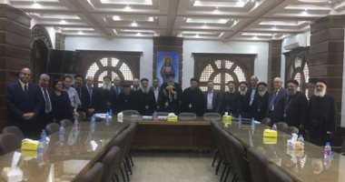 البابا تواضروس يجتمع بأعضاء أمانة مستشفيات كنائس الإسكندرية 