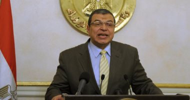 "البناء والأخشاب" تطالب القوى العاملة بالتدخل والاستجابة لاستغاثات عمال "تيتان مصر" 