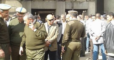 بالفيديو..نيابة قسم ثان شبرا الخيمة تعاين حريق شركة صوامع القمح بمسطرد