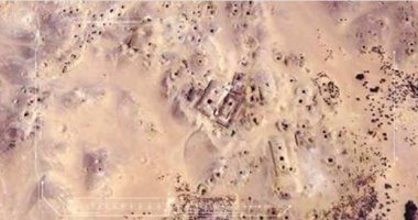 قناة أمريكية تكشف انتشار عمليات الحفر غير الشرعى لمهربى الآثار بدهشور