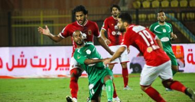 بالفيديو والصور.. مدافع الشرقية يحرم مروان محسن من تسجيل أول أهدافه مع الأهلى 
