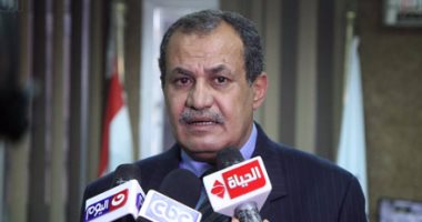 حى المقطم يعلن إطلاق اسم الراحل أحمد فؤاد نجم على أحد شوارع المنطقة