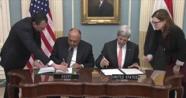 سامح شكرى وجون كيرى يوقعان مذكرة تفاهم لحماية الآثار من التهريب