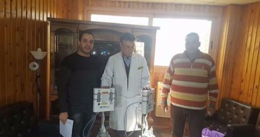 رجل أعمال يتبرع بأجهزة بـ50 ألف جنيه لمستشفى الزرقا بدمياط