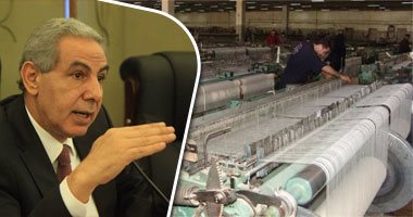 وزير الصناعة يعلن إنشاء 10 مدن للنسيج خلال 3 سنوات.. طارق قابيل يفتتح 3 مصانع بكفر الدوار باستثمارات 362 مليون جنيه.. وأول بورصة سلعية للخضار والفاكهة.. ويؤكد: نسعى لإنشاء تجمع صناعى متكامل للغزل