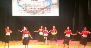بالصور.. معارض فنية واستعراضات بحفل ختام أسبوع المواهب بالبحر الأحمر