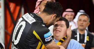 بالفيديو.. كهربا عن إنذاره بعد الاحتفال مع مشجع الاتحاد: "مش ندمان"