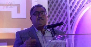 بالصور.. إيراهيم عيسى عن أحمد فؤاد نجم: مش متربى لكنه ربانا كلنا